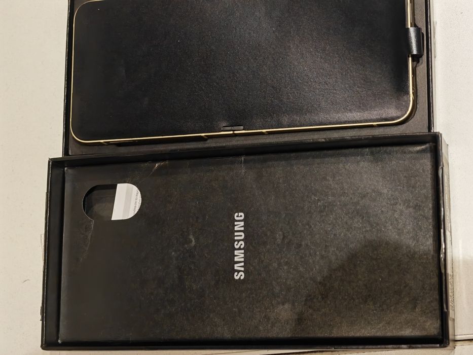 Samsung Z Flip 6 Yellow - 0 cicluri