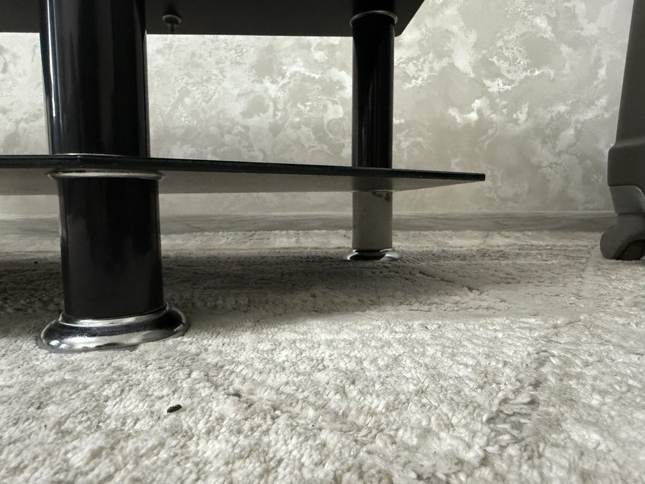 Тумбочка для телевизора