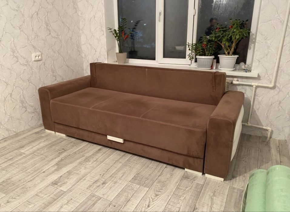Продам диван в хорошем состоянии