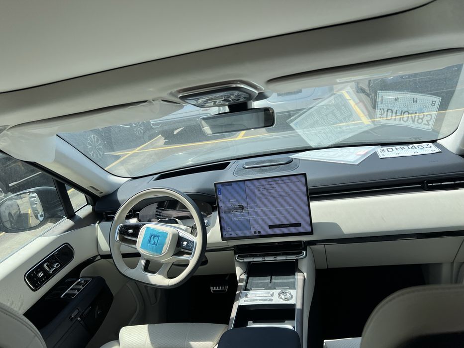 Zeekr 9X Ultra 55kw sotuvda