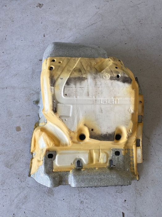 Pres mocheta sofer LHD VOLVO V40 V40CC 2017 30733968