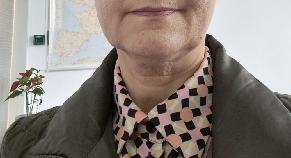 Vând cămașă damă