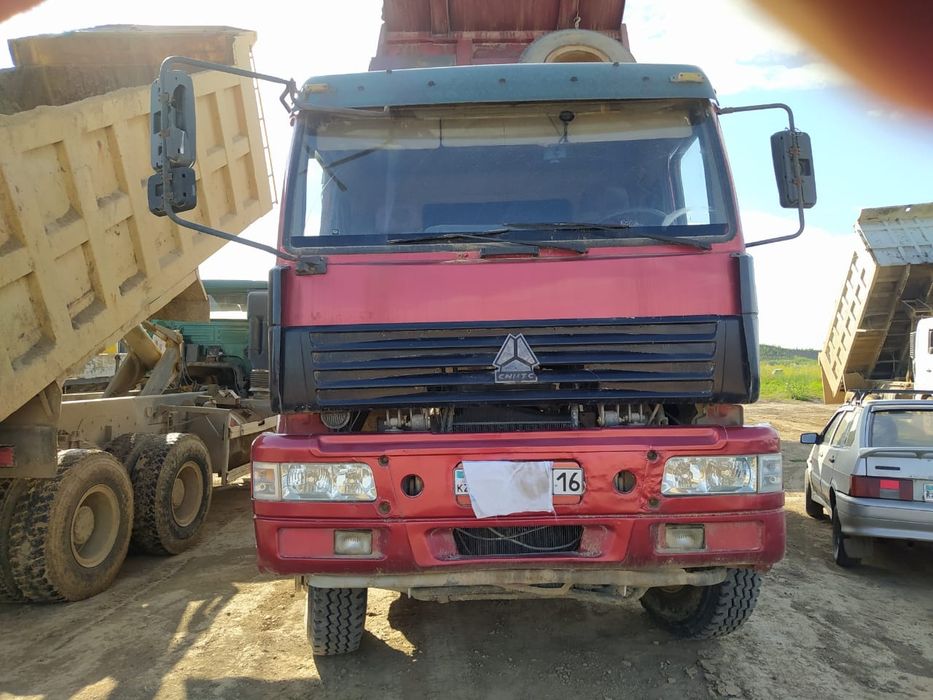 Продам HOWO 2010 года