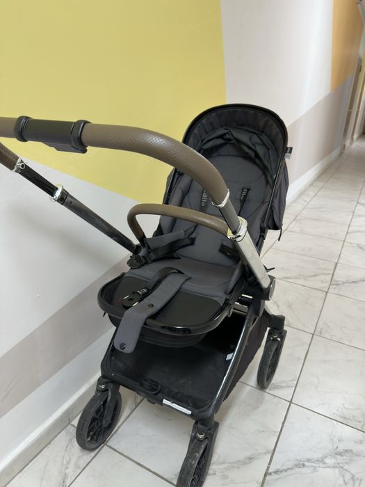 Продам коляску kidilo бу