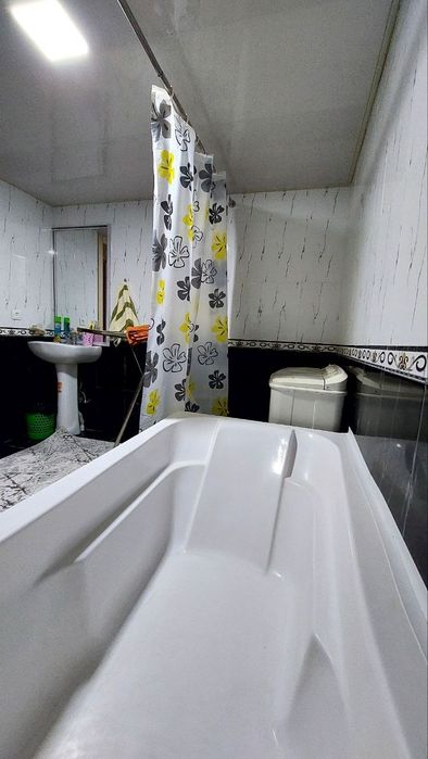 Продаётся своя 2 комнатная 55 кв.м