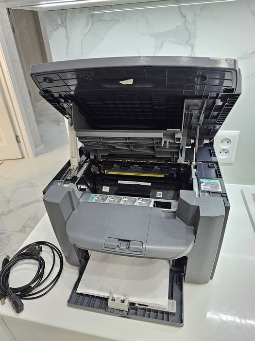 Принтер МФУ 3в1 CANON MF4018 копирование, сканер  принтер