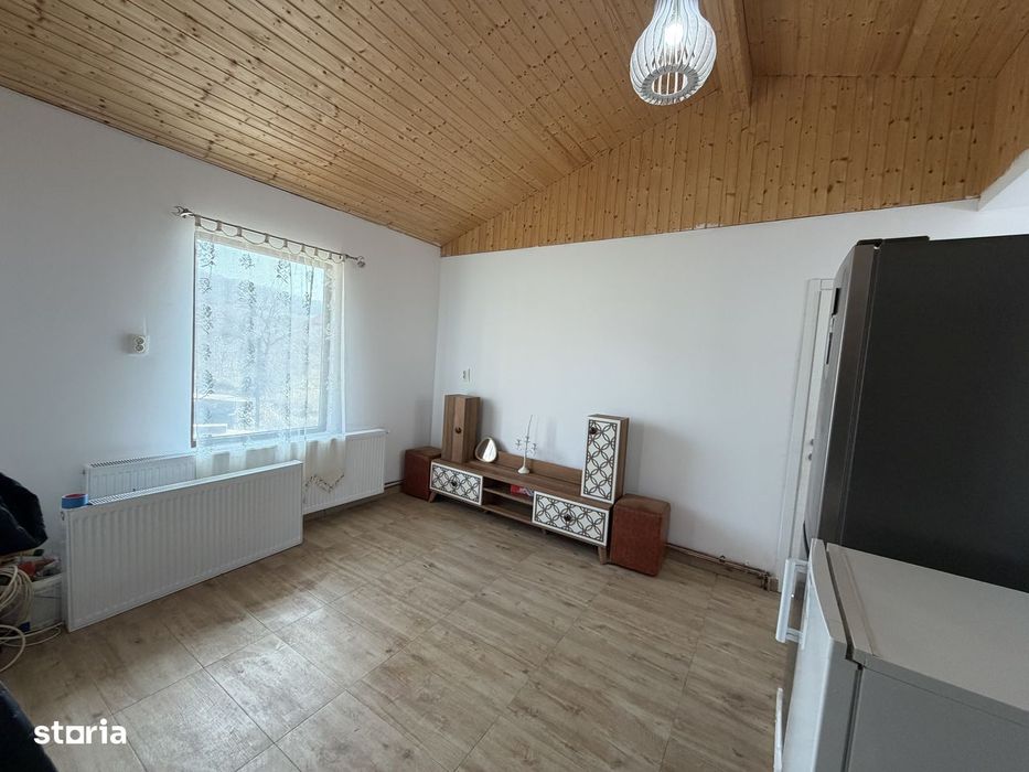 Cabana / Casa de vacanta Mioveni, toate utilitatile, mobilata utilata