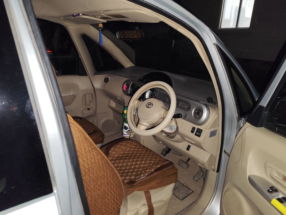 Tayota porte Машина