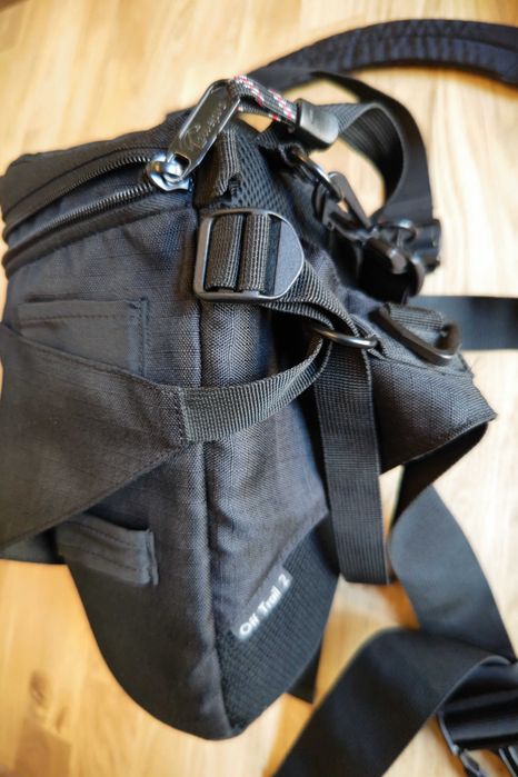 Geantă foto profesională Lowepro Off Trail 2