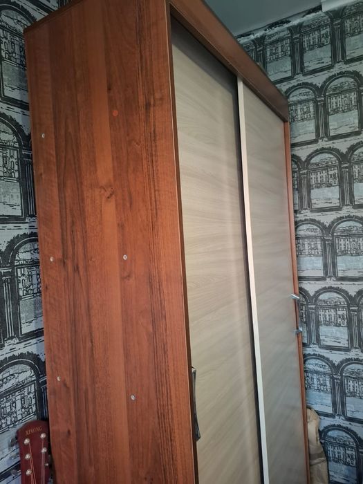 Продам шифонер купе