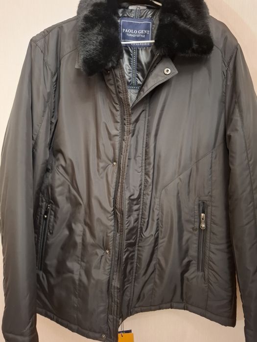 Куртка чёрная осенняя