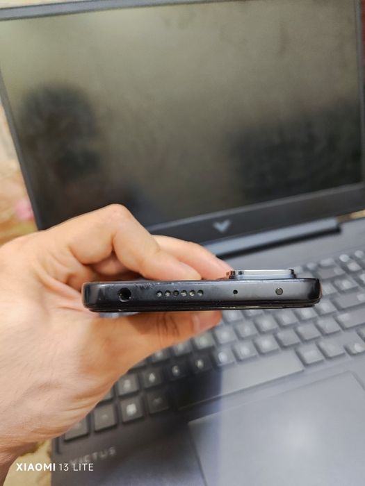 Redmi Note 11 Pro 4G 6/64 GB qora