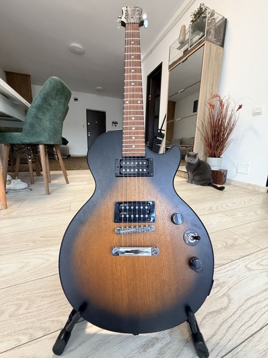 Set Chitara electrica Epiphone Les Paul Special + Amplificator VOX 10w