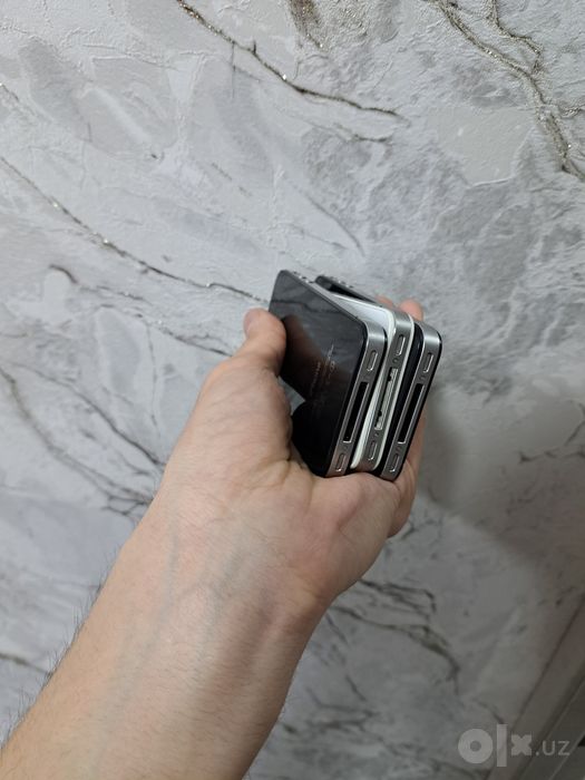 Легендарный iPhone 4 ва 4s ла хама жои ишлиди