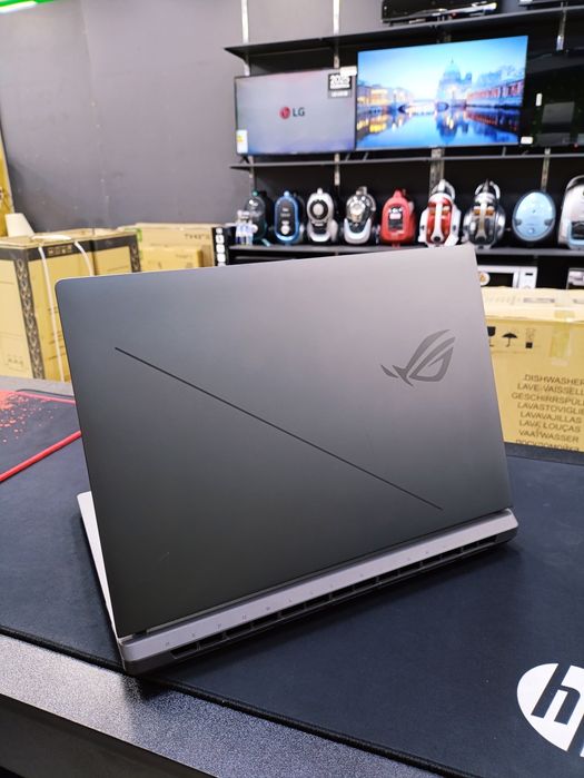 ASUS ROG Strix G18 5070