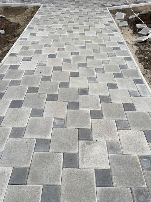 Producator pavaje, dale, borduri, capace gard, pentru gradina