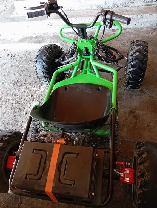 Продам кводрацыкл Электрический