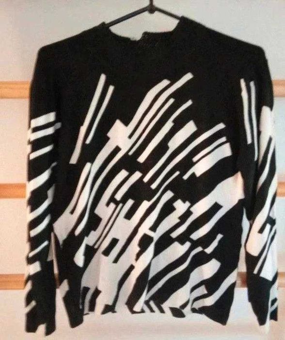 Pulover damă elegant cu imprimeu