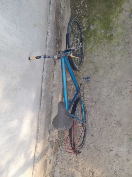 Velosiped srochno sotiladi