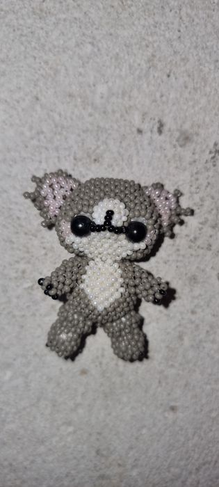 Игрушки, брелки.