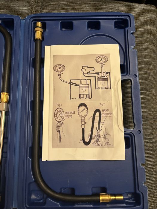 Комплект за тестване на компресията на бензинов двигател