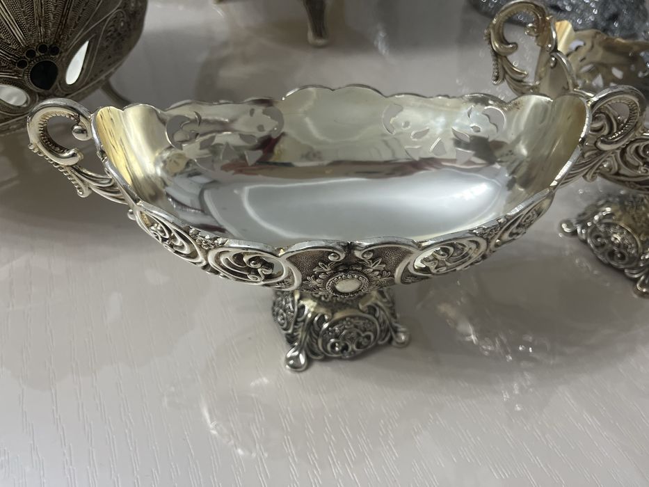 Продам конфетницу мелтхиор