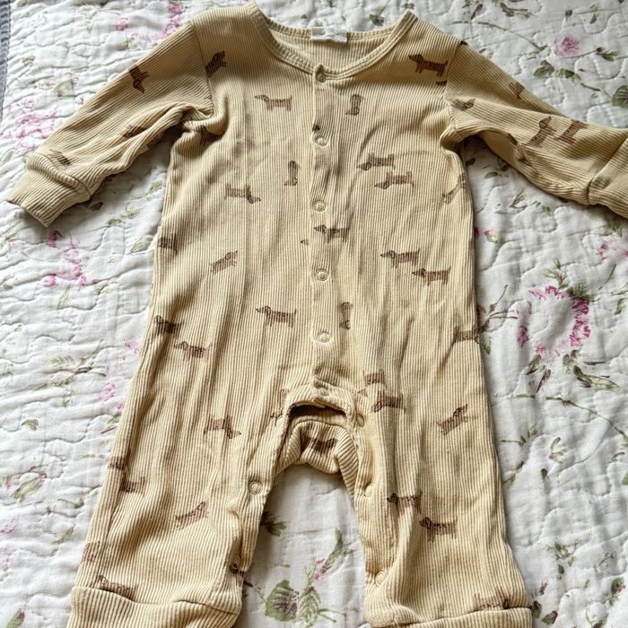 Продам детские вещи