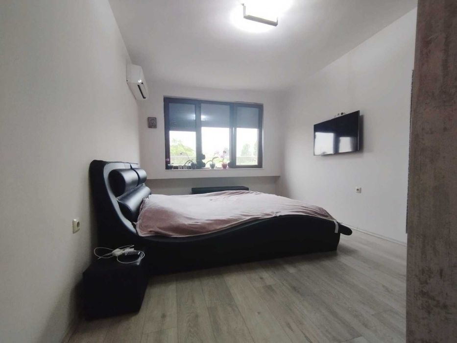 Продава се Тристаен апартамент в Пловдив, Каменица 2 - 109 кв.м за 2647 €/кв.м - Снимка #3