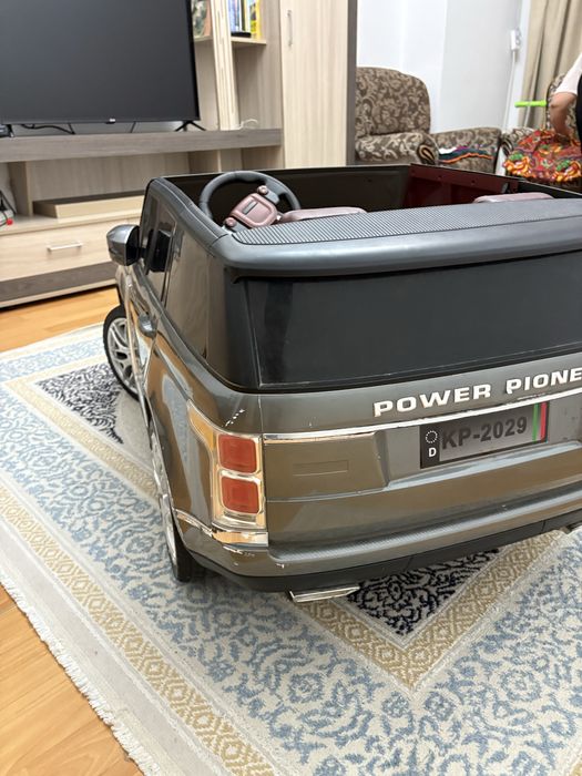 Range Rover маашинка