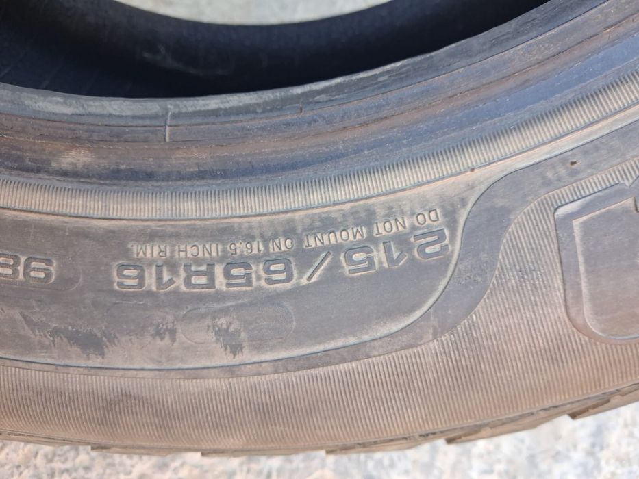 Зимние шины с шипами 215/65 R16