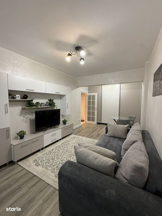 Apartament 2 camere decomandat de închiriat - Royal Town Copou