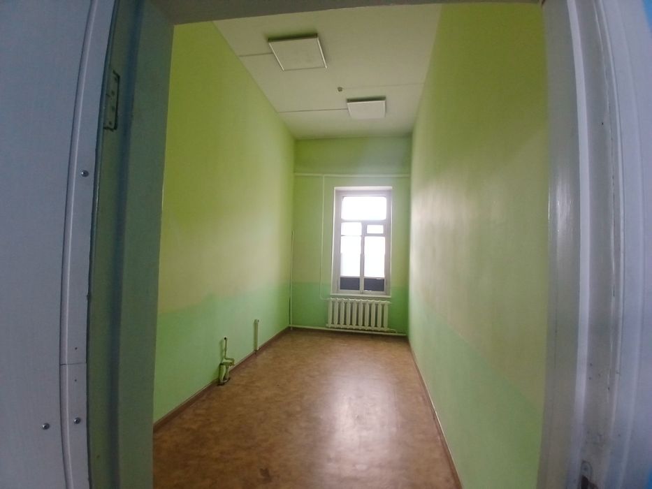 Сдам в аренду 100 кв.м.  Под магазин.