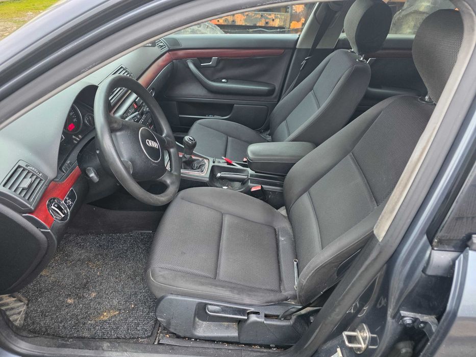 AUDI A4 2001 — imagine 4