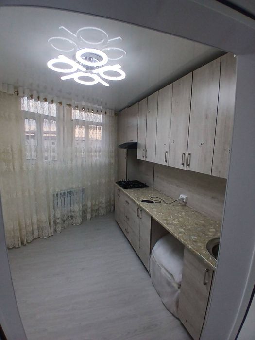 3 хона килинган 60кв.м² 8-кават Мансард ор: Файзобод мачит.