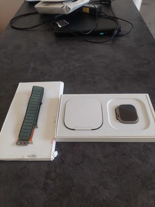 Apple iwacht ultra 49mm orginal 360$