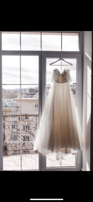 Продам свадебное платье