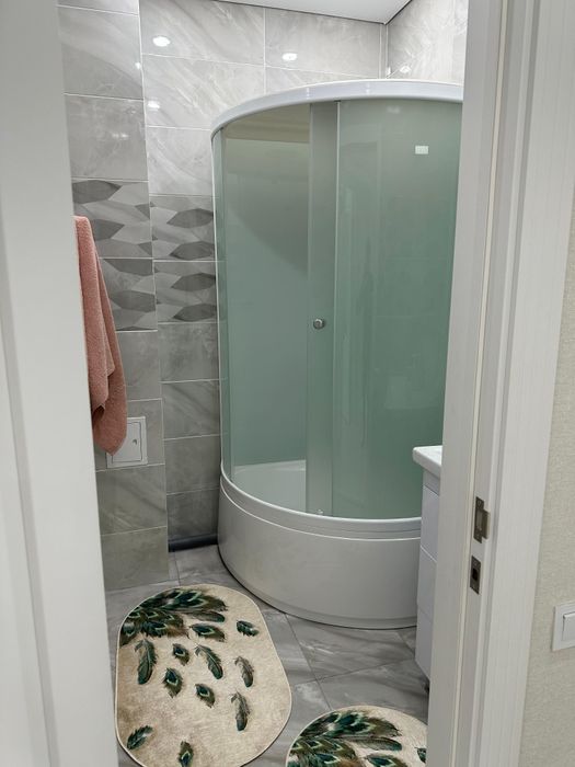 Продам 2х ком квартиру р-н Женис