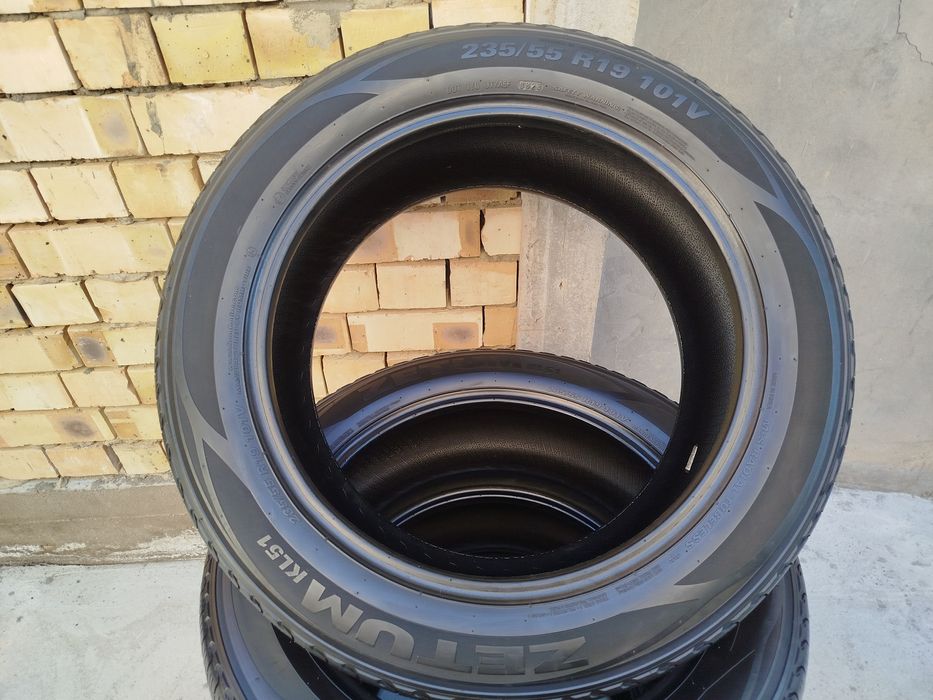 235 55 R19 Shina Kumho solus