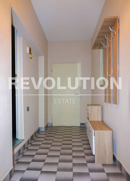 Дава се под наем Тристаен апартамент в Варна, Зимно кино Тракия - 72 кв.м за 450 € - Снимка #6