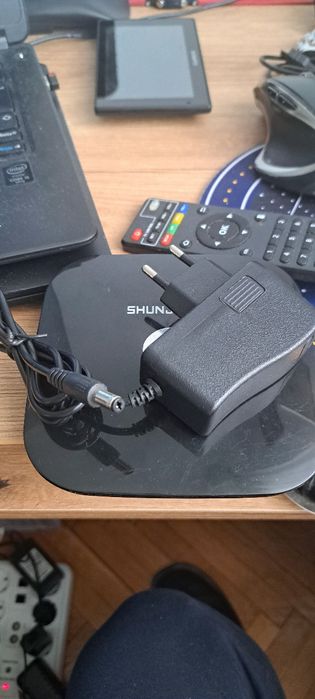 Smart  TV Box Android Shunjiuboy SJ-R7 8K 10+8k+4gb+64gb