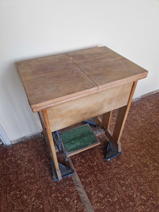 Продавам шевна машина Панония