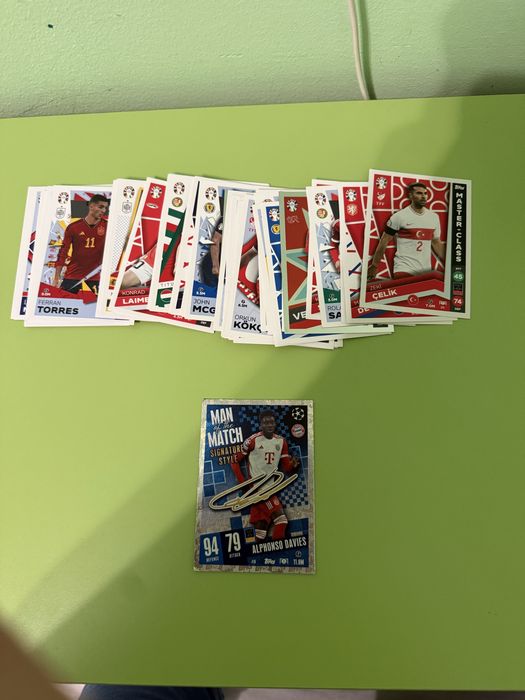 Album cu cartonase de fotbal + alte cartonase