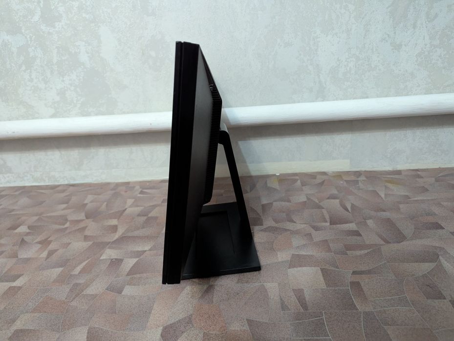 Монитор 60hz DELL