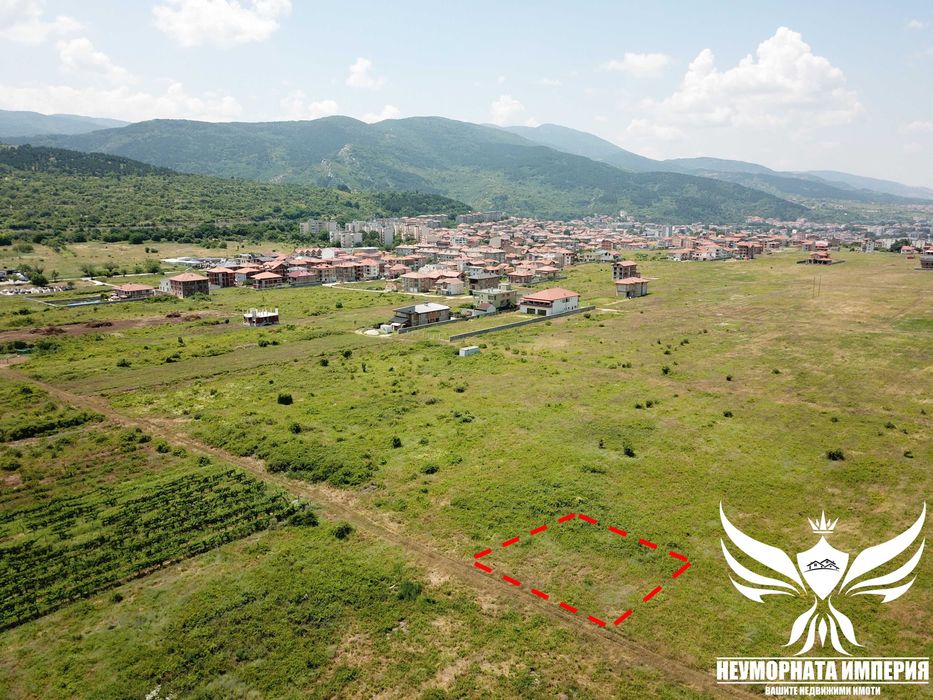 Продавам парцел УПИ 418кв.м. в гр.Асеновград кв.Изток Шкилово