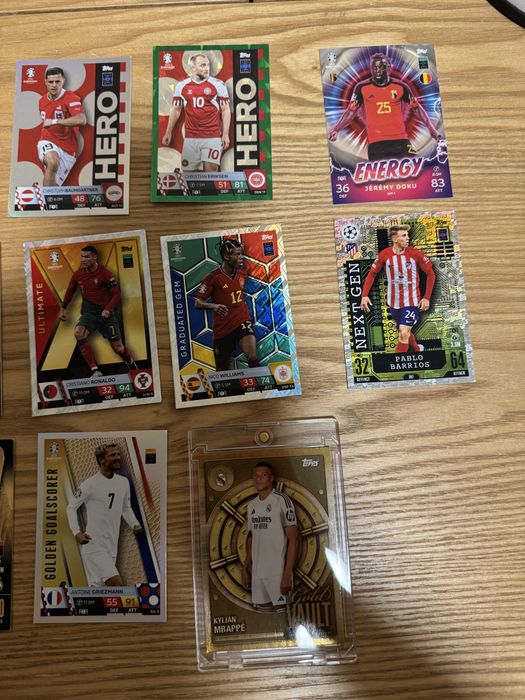 Редки футболни карти Topps – Mbappé Gold Vault, Haaland, Ronaldo, Kane