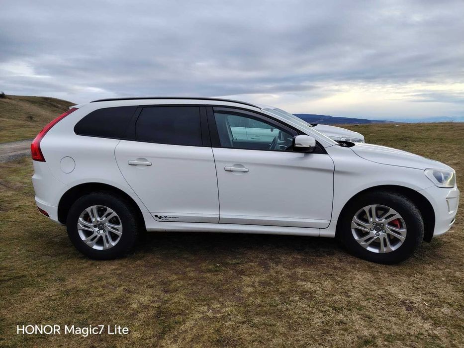 Volvo XC60 2L automat 2016 2 x seturi jante aluminiu