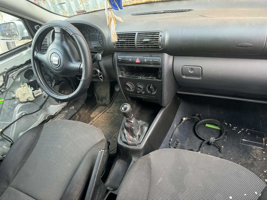 seat leon 1.6 16v на части сеат леон