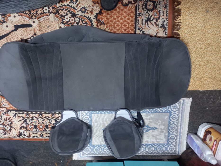 Продам чехлы на авто