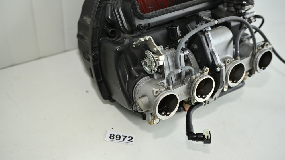 Yamaha YZF R1M 2015 2019 Rampa de injectie cu carcasa filtru de aer