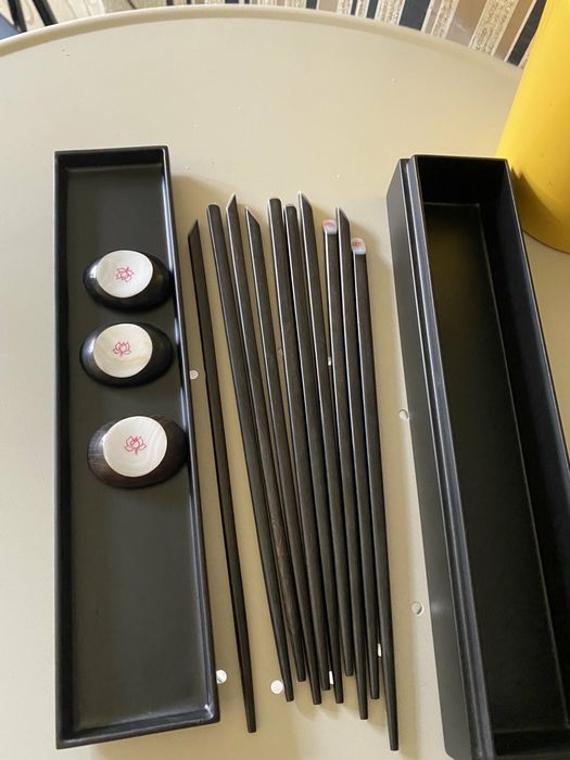 Луксозен комплект пръчици за хранене